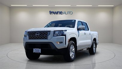 Used 2022 Nissan Frontier SV