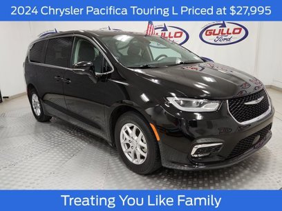 Used 2024 Chrysler Pacifica Touring-L