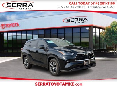Used 2023 Toyota Highlander XLE