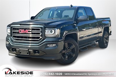 Used 2017 GMC Sierra 1500 SLE w/ SLE Value Package