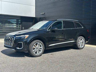 Used 2025 Audi Q7 3.0T Premium Plus