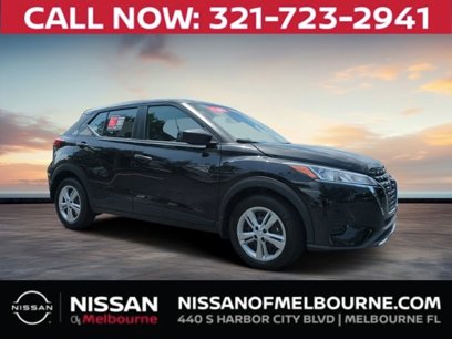 Certified 2025 Nissan Kicks Play S