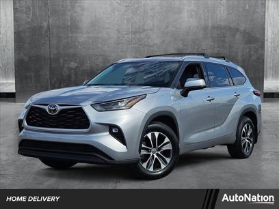 Used 2022 Toyota Highlander XLE