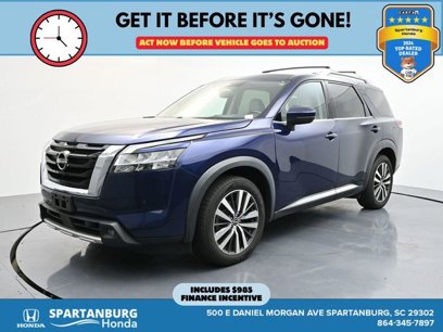 Used 2022 Nissan Pathfinder Platinum w/ Cargo Package