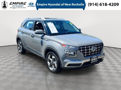 Certified 2022 Hyundai Venue SEL w/ Cargo Package