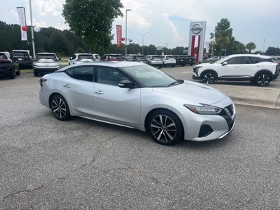Used 2023 Nissan Maxima SV w/ Floor Mat Group