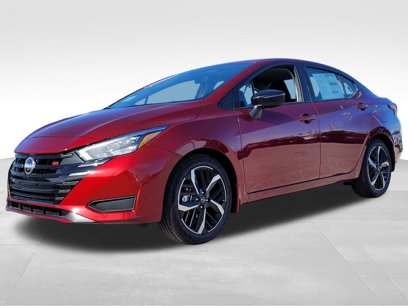 New 2025 Nissan Versa SR w/ Trunk Package