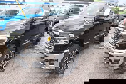 New 2025 RAM 1500 Limited w/ Trailer Tow Group