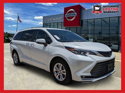 Used 2024 Toyota Sienna Platinum