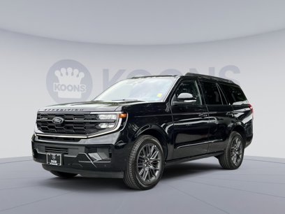 Used 2025 Ford Expedition Platinum w/ Stealth Performance Package