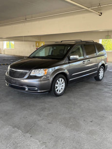 Used 2016 Chrysler Town & Country Touring