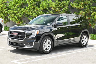 Used 2024 GMC Terrain SLE