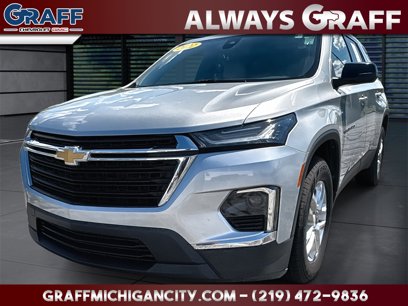 Used 2022 Chevrolet Traverse LS