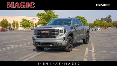 New 2025 GMC Sierra 1500 Elevation