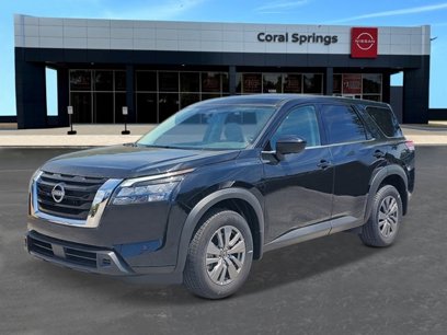 New 2025 Nissan Pathfinder S