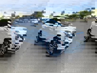 New 2025 Cadillac XT5 Premium Luxury w/ Technology Package