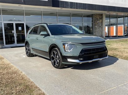 New 2025 Kia Niro EX Touring