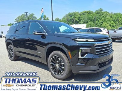 New 2025 Chevrolet Traverse LT w/ Sun and Wheel Package