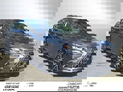 Certified 2025 Lexus ES 350 w/ Premium Package