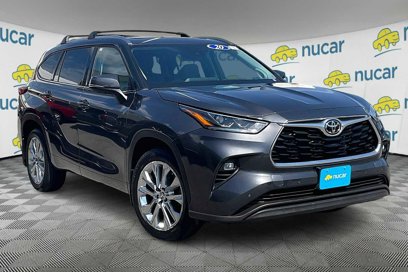 Certified 2023 Toyota Highlander Limited