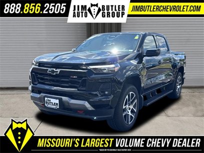 Used 2024 Chevrolet Colorado Z71 w/ Z71 Convenience Package 2