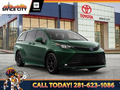 New 2025 Toyota Sienna XLE Woodland Edition