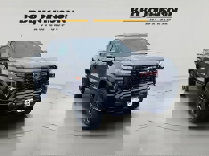 New 2025 GMC Canyon Elevation w/ Convenience Package