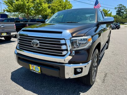 Used 2018 Toyota Tundra Limited w/ Limited Premium Package