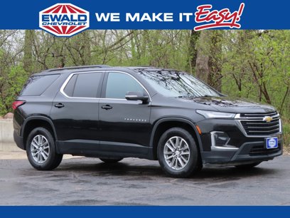 Used 2023 Chevrolet Traverse LT