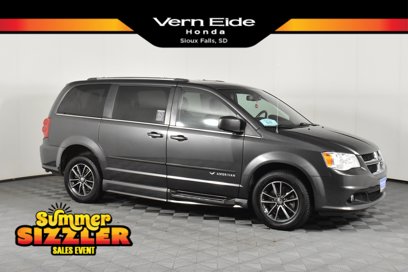 Used 2016 Dodge Grand Caravan SXT