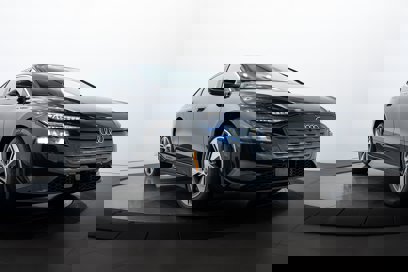 New 2025 Audi A6 e-tron Premium Plus