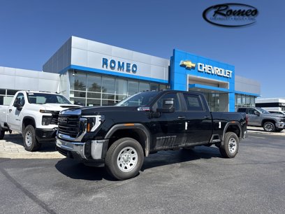 New 2025 GMC Sierra 2500 Pro w/ 1SA Pro Safety Plus Package