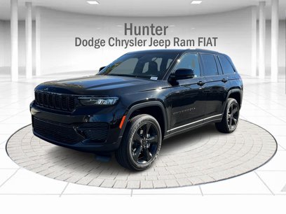 New 2025 Jeep Grand Cherokee Laredo