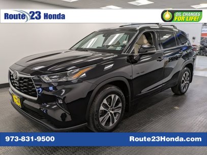 Used 2022 Toyota Highlander XLE