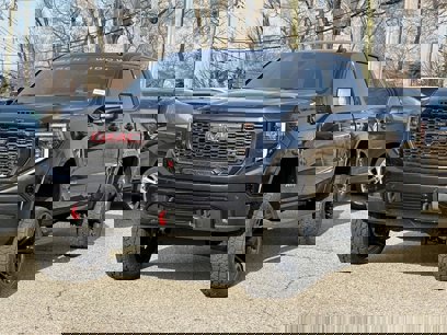 New 2023 GMC Sierra 1500 AT4 w/ AT4 Premium Package