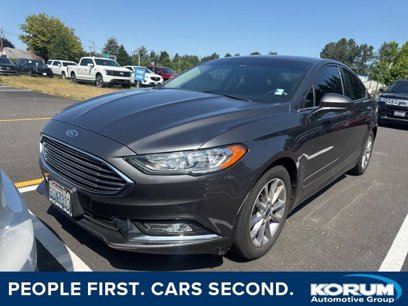 Used 2017 Ford Fusion SE w/ Fusion SE Technology Package