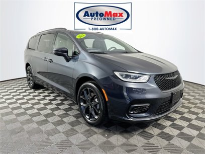 Used 2021 Chrysler Pacifica Touring-L w/ S Appearance Package