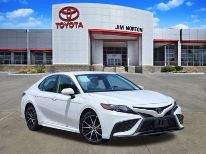 Used 2023 Toyota Camry SE