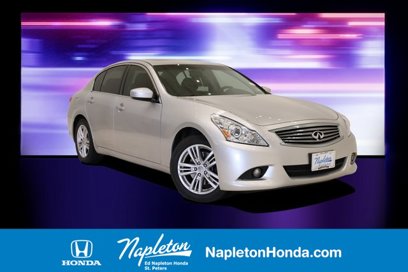 Used 2012 INFINITI G37 x w/ Premium Pkg