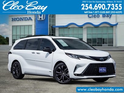 Used 2021 Toyota Sienna XSE