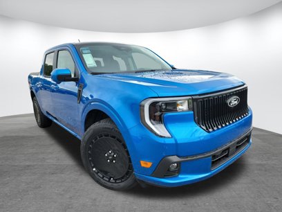 New 2025 Ford Maverick Lobo