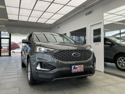New 2024 Ford Edge SEL w/ Convenience Package