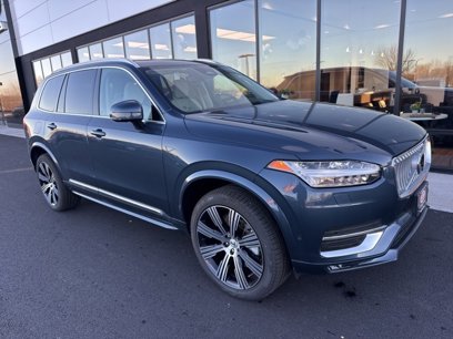 New 2025 Volvo XC90 B6 Plus w/ Protection Package Premier