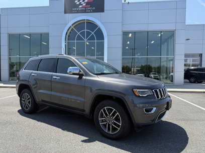 Used 2021 Jeep Grand Cherokee Limited w/ Premium Lighting Group