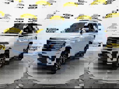 Used 2022 Ford Expedition XLT