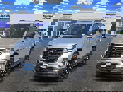 Certified 2022 Chevrolet Traverse LS w/ Midnight/Sport Edition