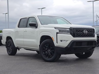 Used 2023 Nissan Frontier SV w/ Midnight Edition Package