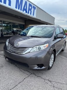 Used 2017 Toyota Sienna XLE
