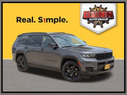 Used 2022 Jeep Grand Cherokee L Limited w/ Black Appearance Package