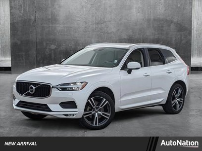 Used 2020 Volvo XC60 T5 Momentum w/ Protection Package Premier